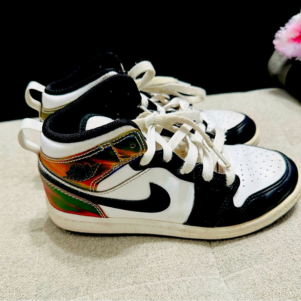 Nike air Jordan size 2.5